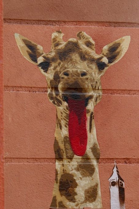 big-ben-street-art-giraphe-stone-c-2016