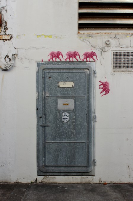 big ben street art - les elephans II - 2015